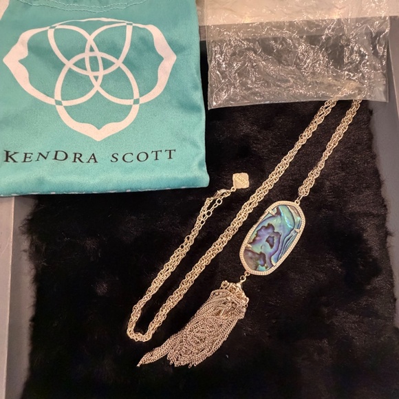 Kendra Scott Mother of Pearl Tassel Necklace - Picture 8 of 8